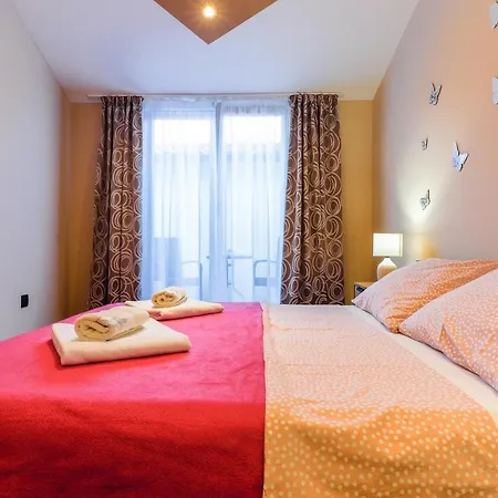 Apartment Lena